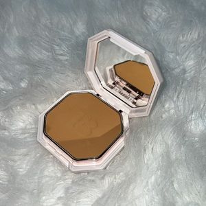 Fenty Pro Filtr Soft Matte Powder Shade 350 Medium Deep Warm Neutral Undertones